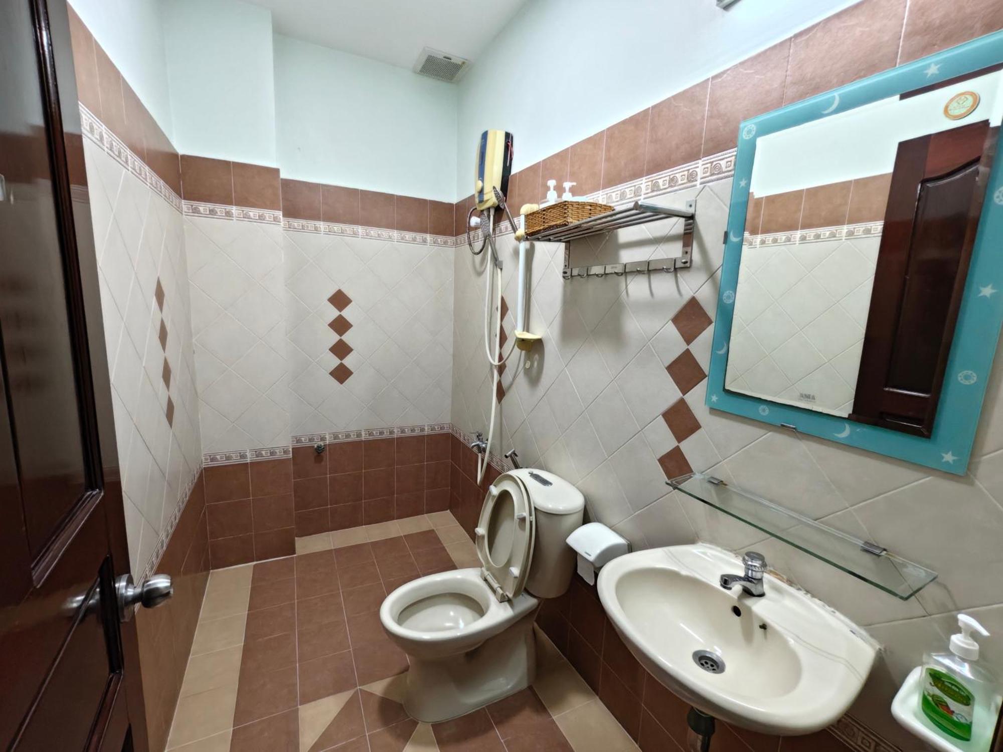 Winter Spring Homestay Кан То Екстериор снимка